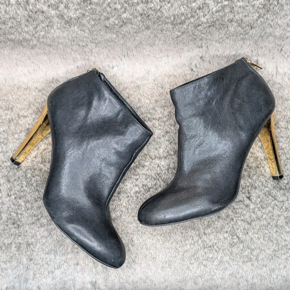 Tory Burch Corbet Bootie Black Gold Women's 10